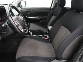 Mitsubishi L200 - 2021