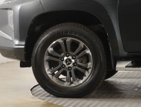 Mitsubishi L200 - 2021