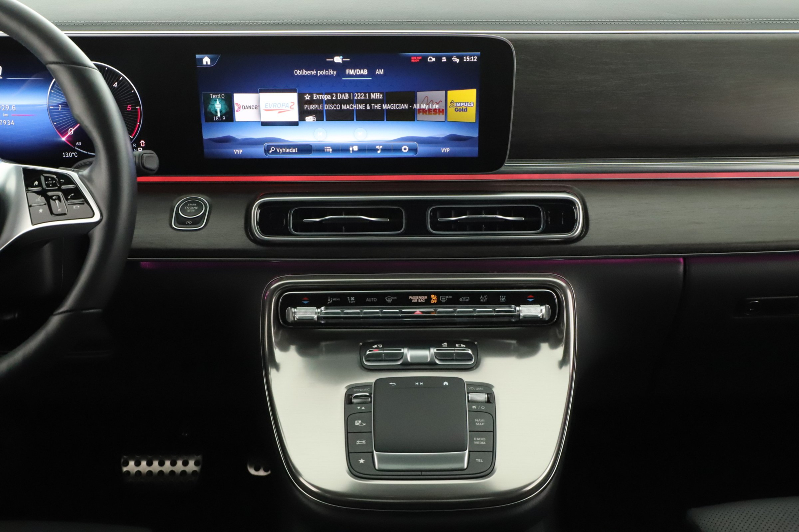 Mercedes-Benz V - 2024