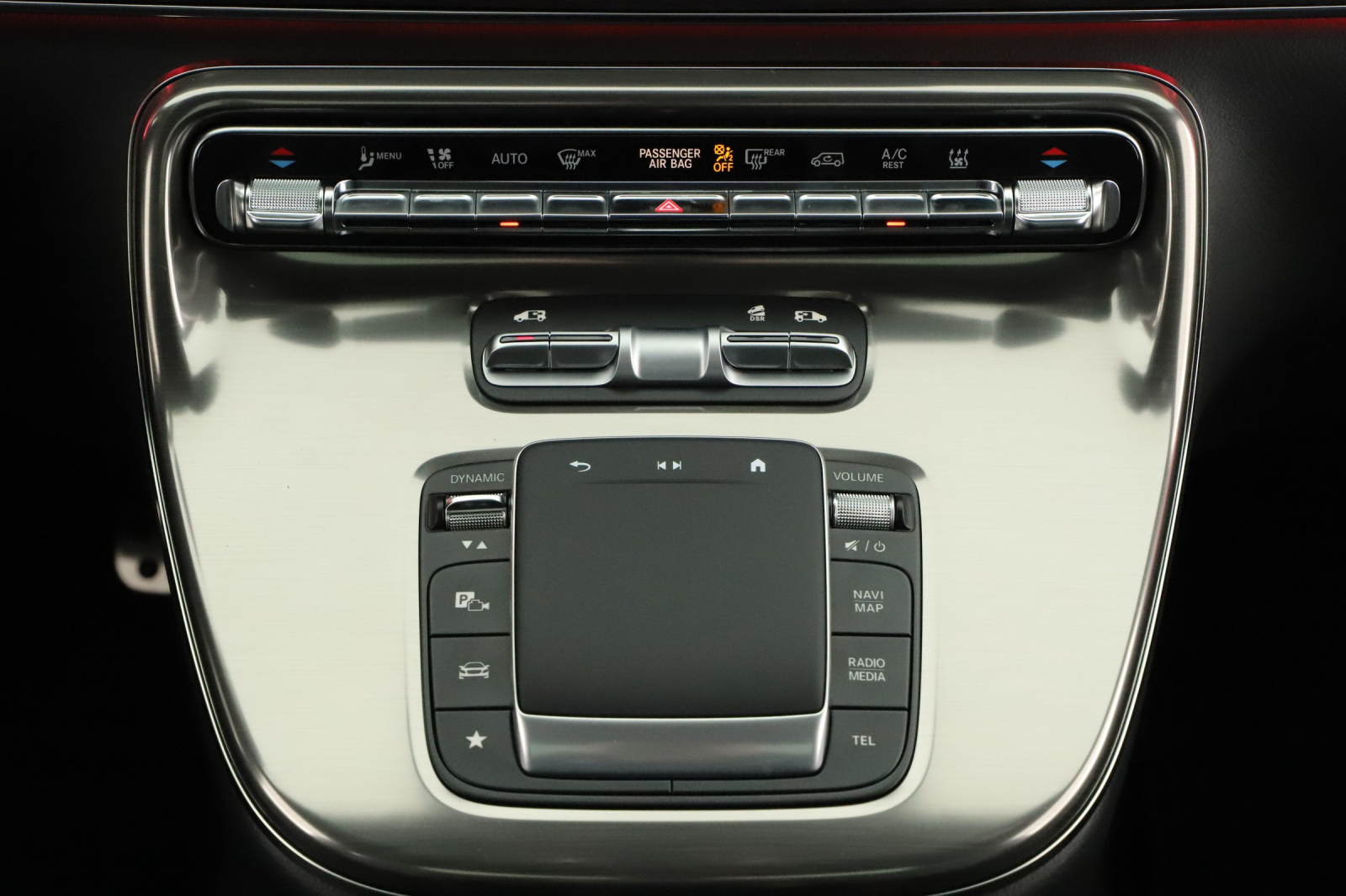 Mercedes-Benz V - 2024