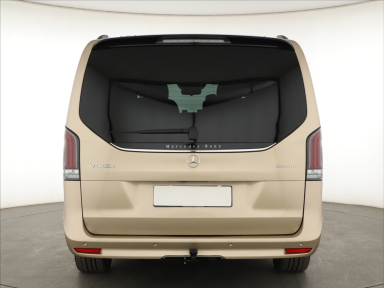 Mercedes-Benz V - 2024