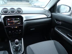 Suzuki Vitara - 2024