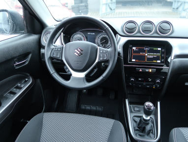 Suzuki Vitara - 2024