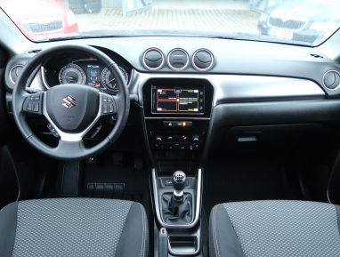 Suzuki Vitara - 2024