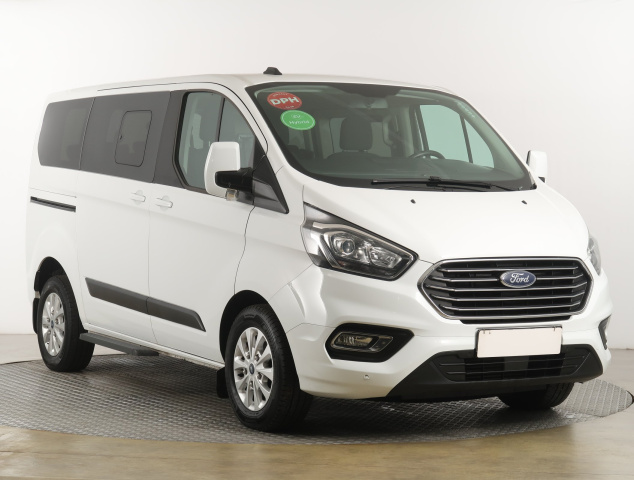 Ford Tourneo Custom 2021