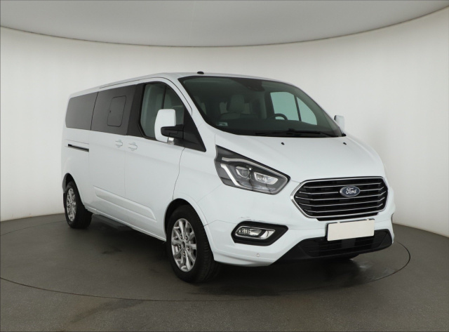 Ford Tourneo Custom 2019