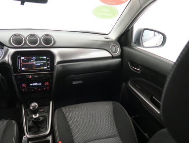 Suzuki Vitara - 2024