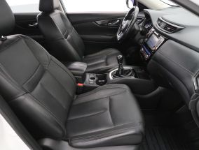 Nissan X-Trail - 2020