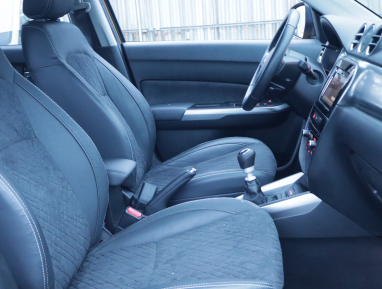 Suzuki Vitara - 2023