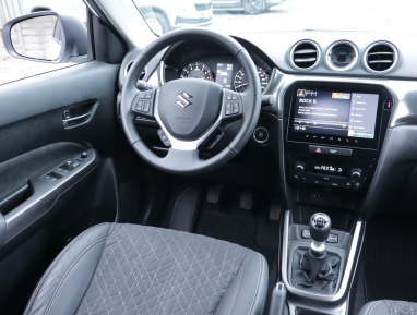 Suzuki Vitara - 2025