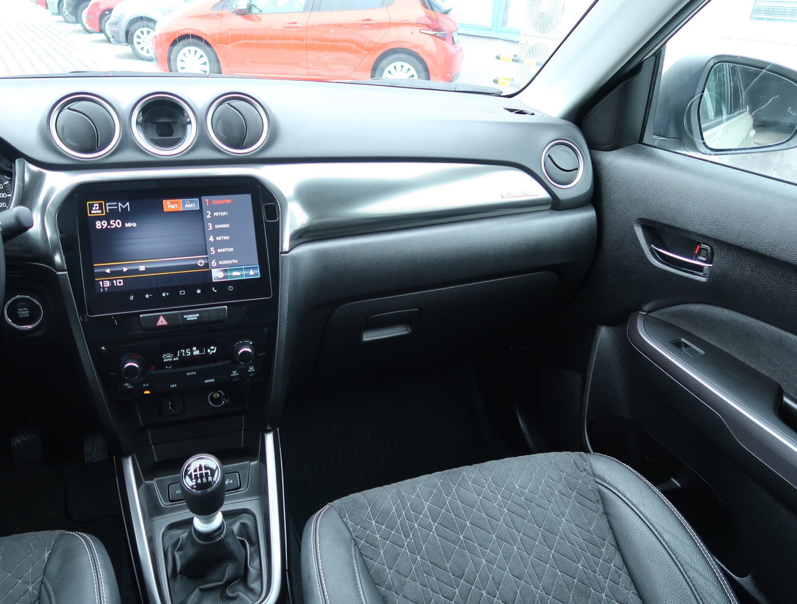 Suzuki Vitara - 2024