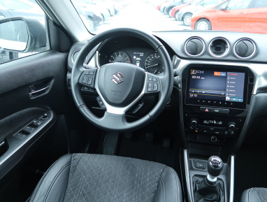 Suzuki Vitara - 2024