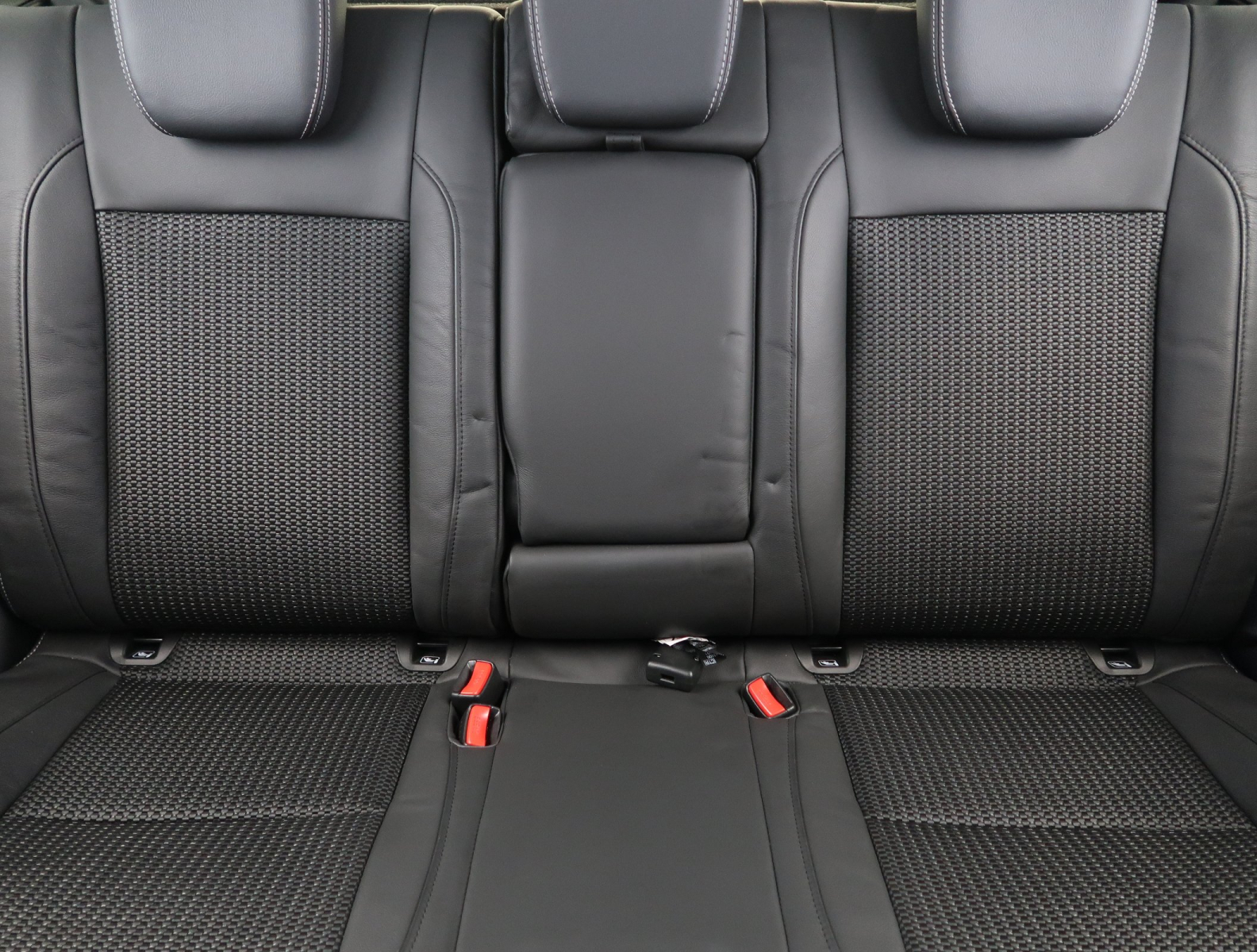 Suzuki SX4 S-Cross - 2024