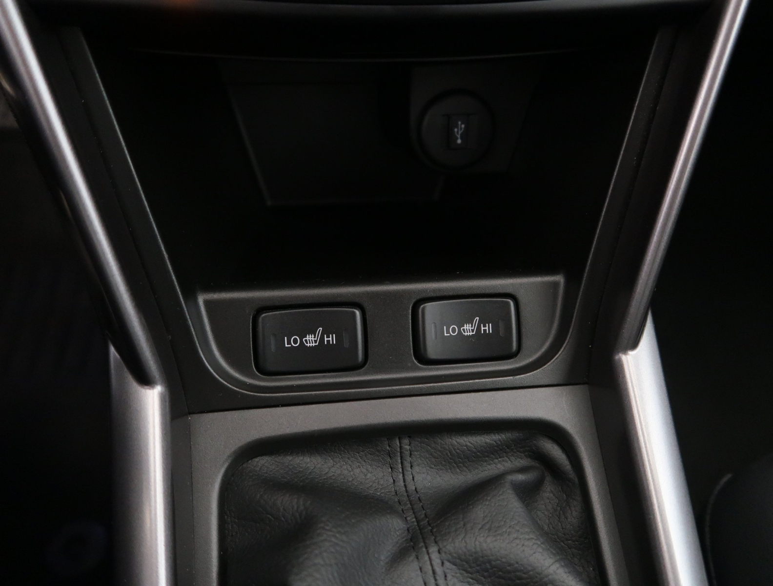 Suzuki SX4 S-Cross - 2024