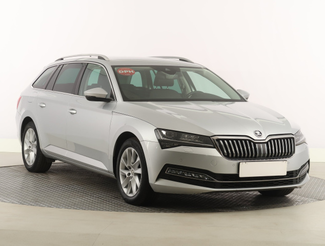 Škoda Superb 2021