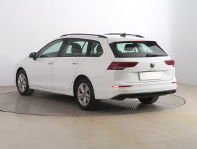 Volkswagen Golf - 2021