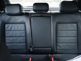 Volkswagen T-Roc - 2023