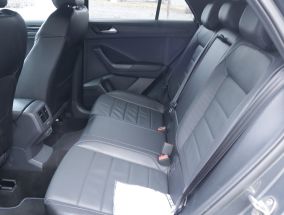 Volkswagen T-Roc - 2023