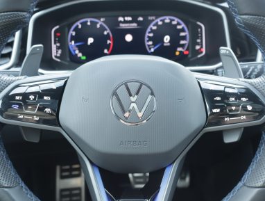Volkswagen T-Roc - 2023