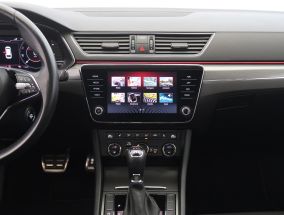 Škoda Superb - 2021