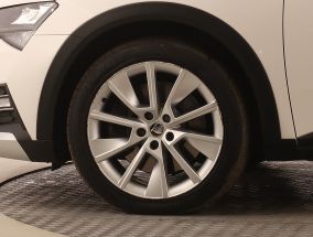 Škoda Superb - 2021