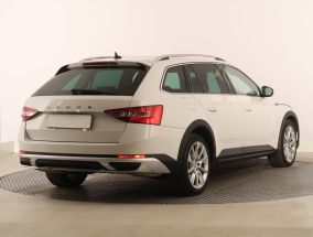 Škoda Superb - 2021