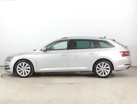 Skoda Superb - 2022