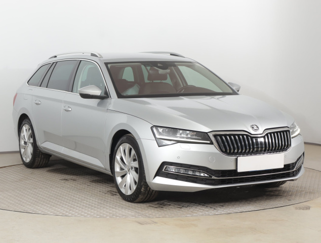 Škoda Superb 2022