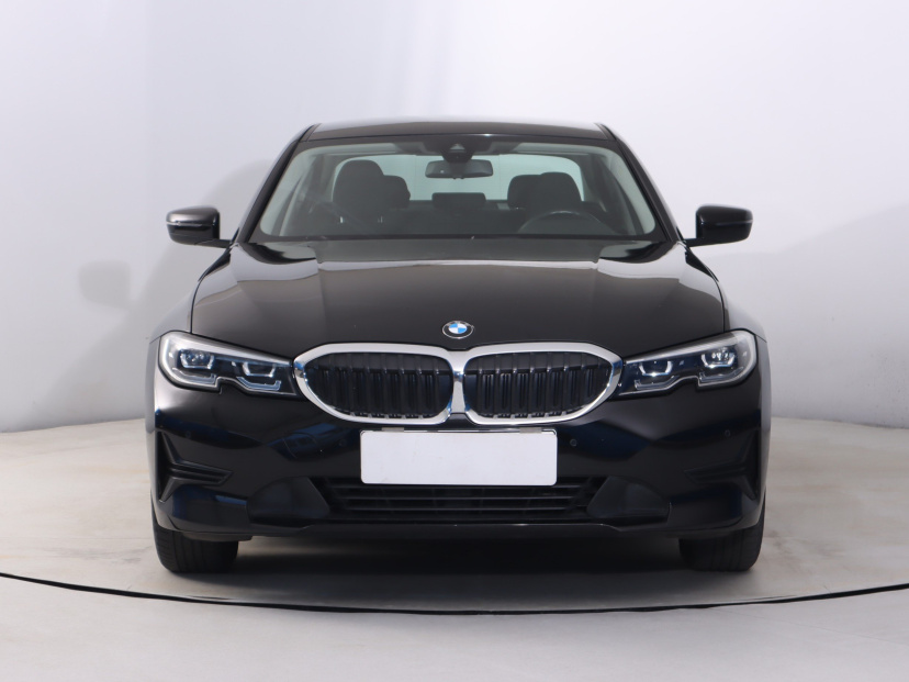 BMW 3, 2021