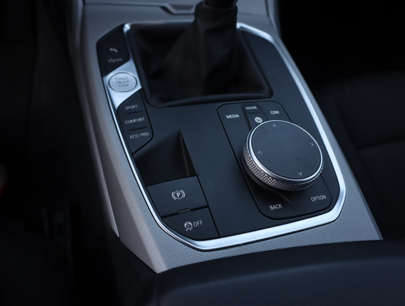 BMW 3, 2021