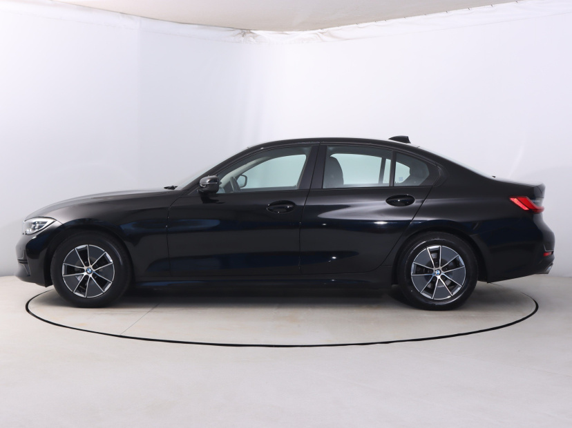 BMW 3, 2021