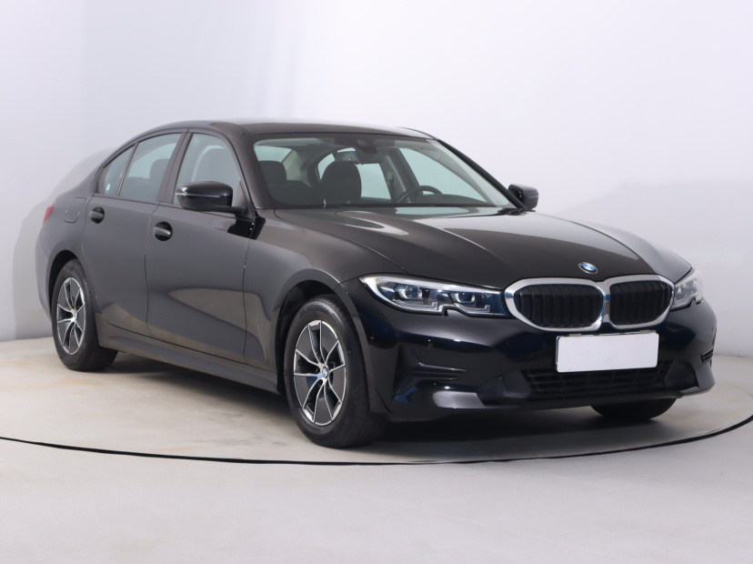 BMW 3, 2021