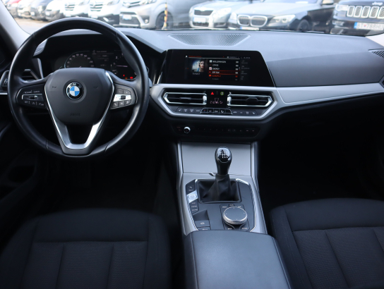 BMW 318 i