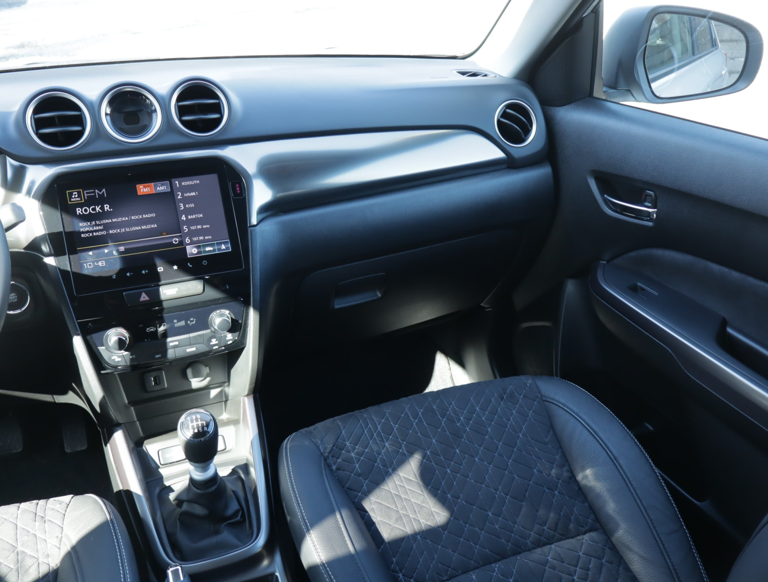 Suzuki Vitara - 2025