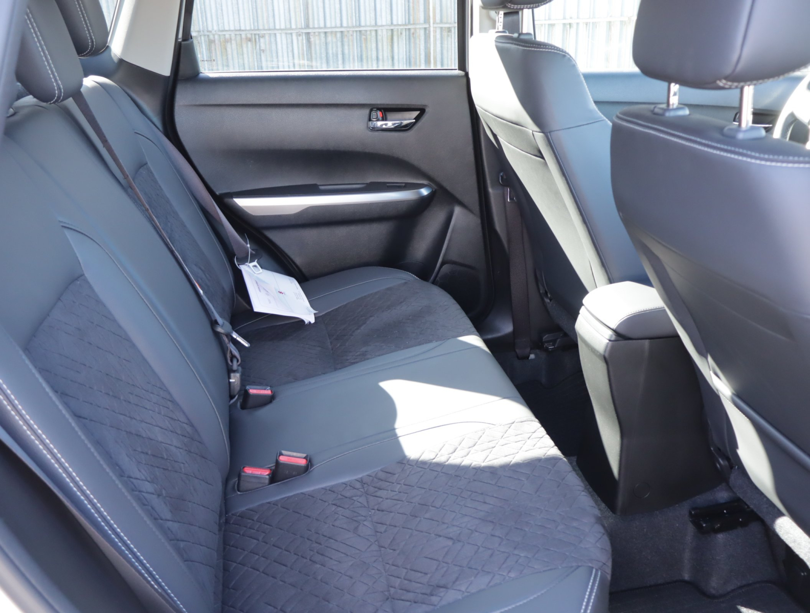 Suzuki Vitara - 2025