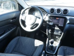 Suzuki Vitara - 2025