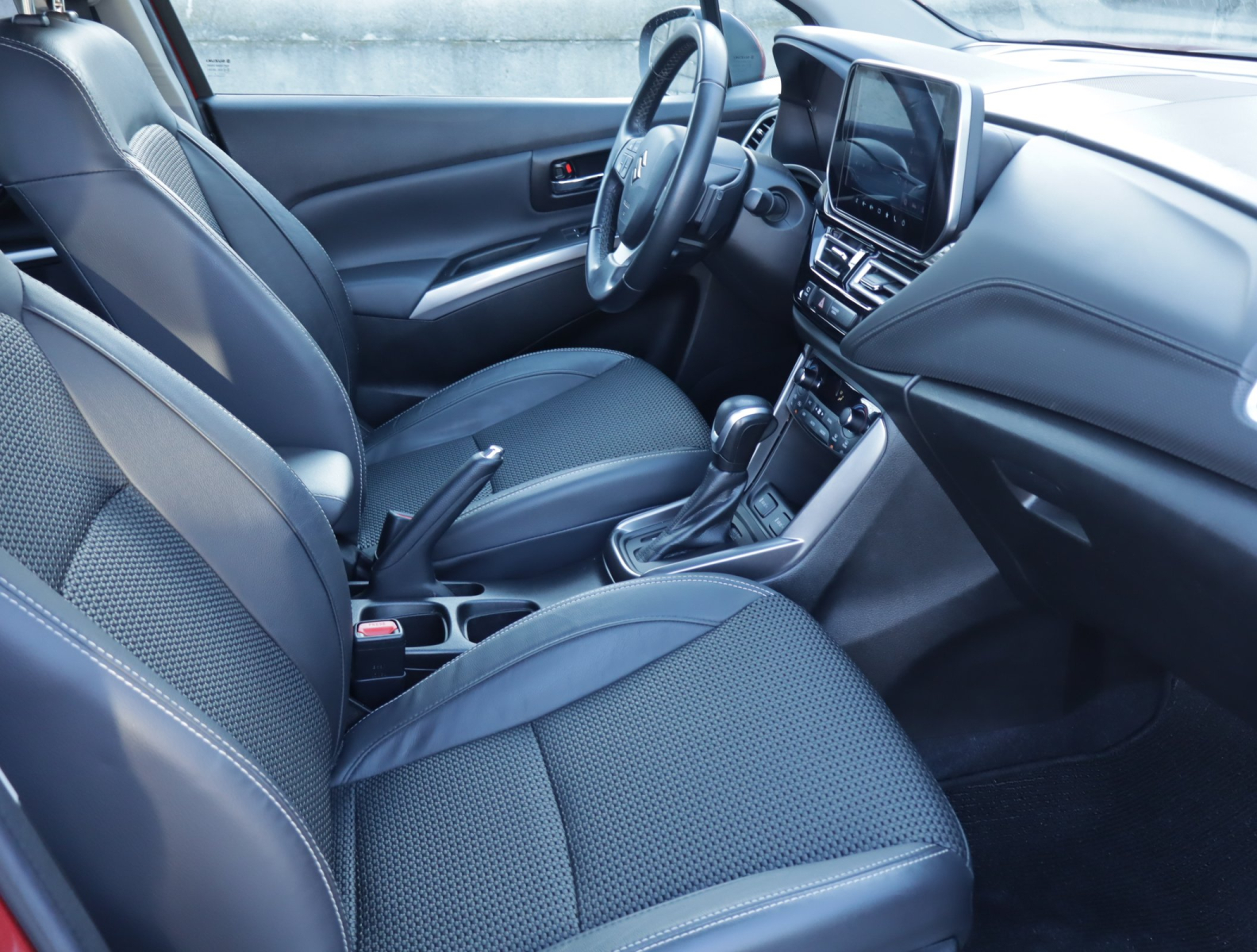 Suzuki SX4 S-Cross - 2024