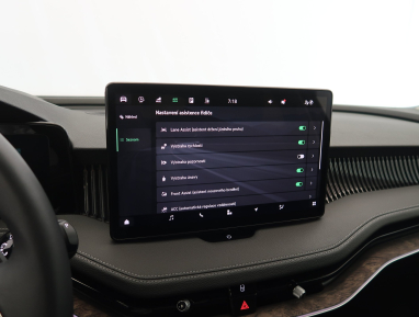 Škoda Superb - 2024