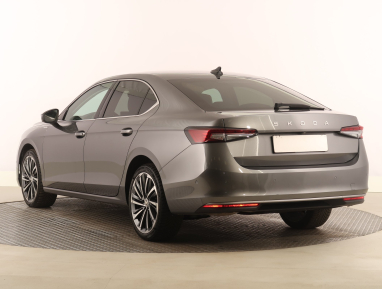 Škoda Superb - 2024