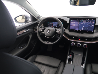 Škoda Superb - 2024