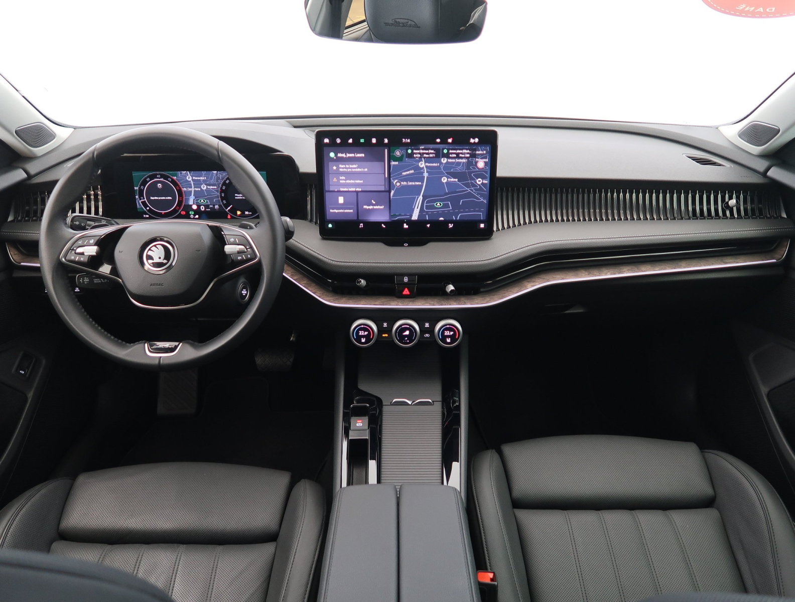 Škoda Superb - 2024