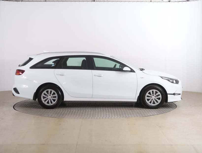 Kia Ceed, 2022