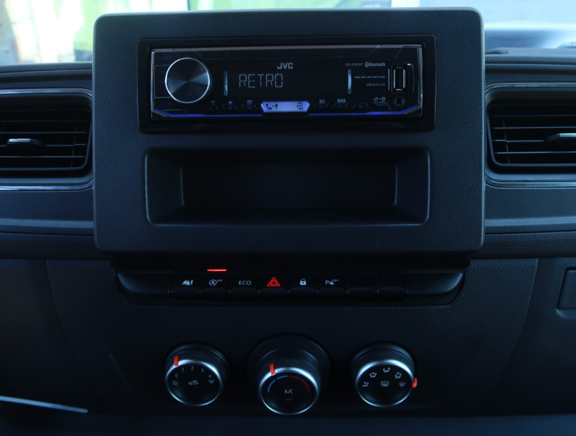 Renault Master, 2022