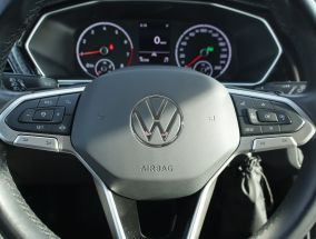Volkswagen T-Cross - 2022