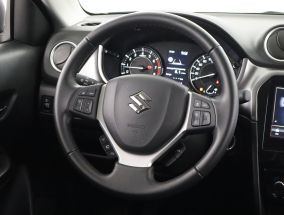 Suzuki Vitara - 2025