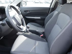 Suzuki Vitara - 2025