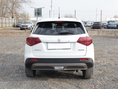 Suzuki Vitara - 2025