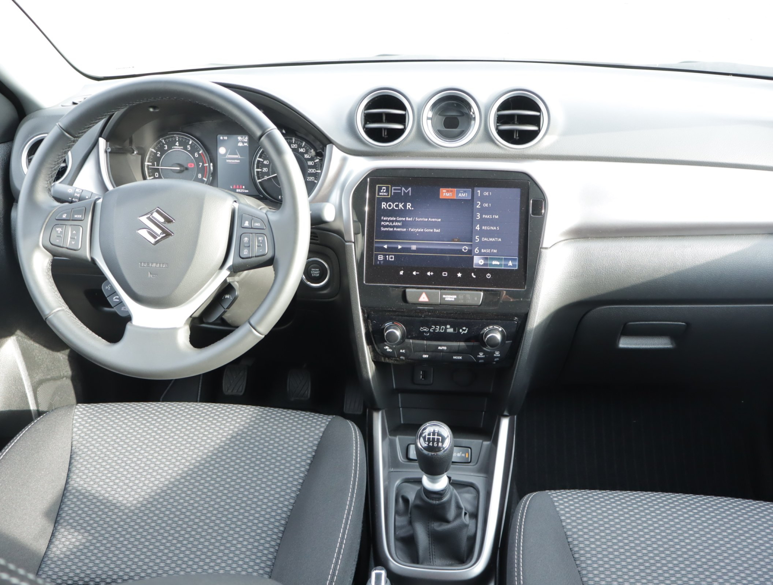 Suzuki Vitara - 2025