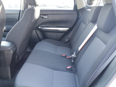 Suzuki Vitara - 2025