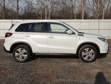 Suzuki Vitara - 2025